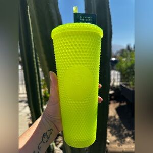 Starbucks Glow in the Dark 24 oz Cold Cup - Green